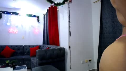 Snapshot of barbaraferrer69 chatting on 12.15.24 BARBARA FERRER online show from 12.15.24