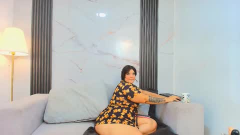 Snapshot of barbaraferrer69 chatting on 01.13.26 BARBARA FERRER online show from 01.13.26