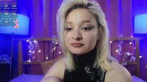 Snapshot of barbarafinch chatting on 07.13.26 Barbara online show from 07.13.26