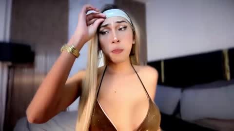 Snapshot of barbie_aiko chatting on 02.06.26 A I K O online show from 02.06.26