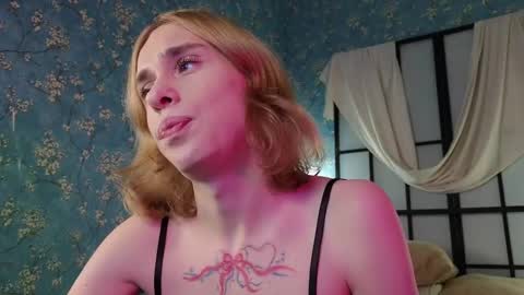 Snapshot of barbie_richy chatting on 09.28.25 barbie_richy online show from 09.28.25