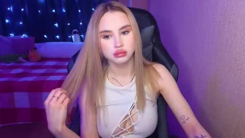 Eva online show from 02.21.25