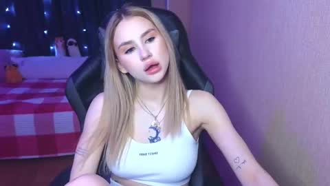 Eva online show from 02.22.25