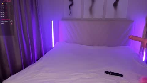  Emma online show from 09.08.25