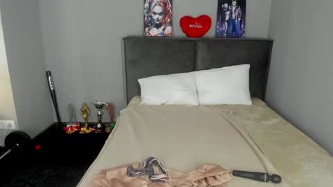 Snapshot of barbiemuscle1 chatting on 05.22.26 Barbie online show from 05.22.26