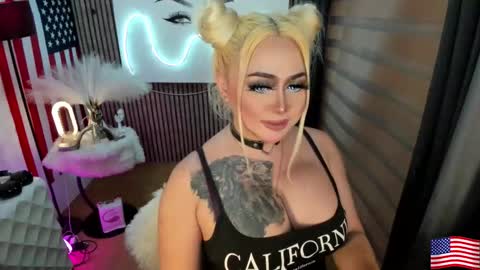 Miss Alexa Fields  online show from 09.11.25