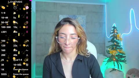 Snapshot of barbiie_scoth chatting on 12.22.24 Barbie Scot online show from 12.22.24