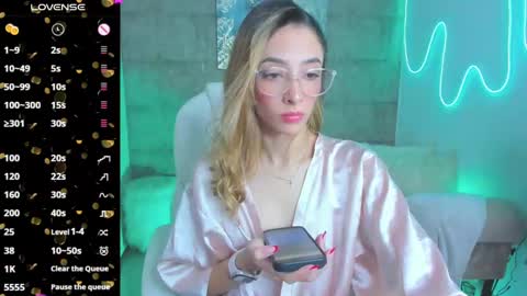 Snapshot of barbiie_scoth chatting on 03.07.25 Barbie Scot online show from 03.07.25