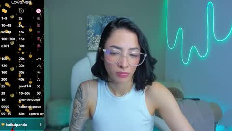 Snapshot of barbiie_scoth chatting on 10.03.25 Barbie Scot online show from 10.03.25