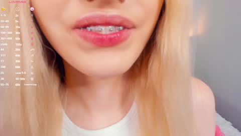 Mia online show from 06.02.26