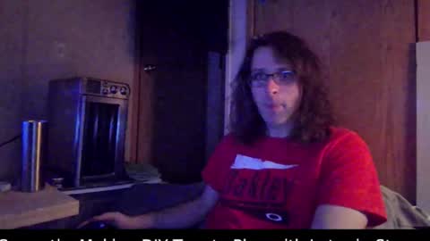 Snapshot of barebearstudio chatting on 03.20.26 barebearstudio online show from 03.20.26