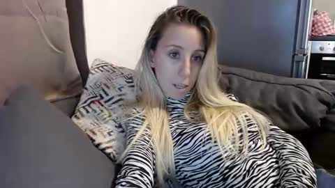 Lena online show from 07.27.26