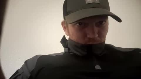 barniemay1 online show from 02.25.26