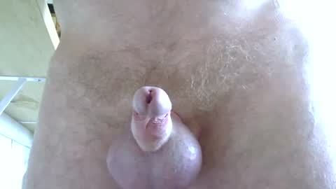 Snapshot of bassx40 chatting on 03.09.25 bassx40 online show from 03.09.25