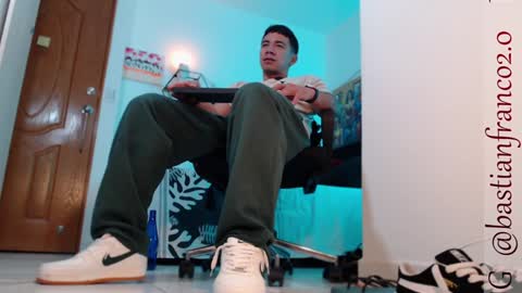 Bastian Independent Model online show from 12.03.24