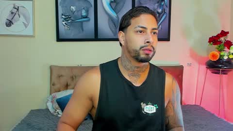 bastian_jones1 online show from 01.17.25