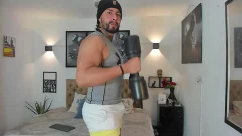 bastian_jones1 online show from 11.07.25