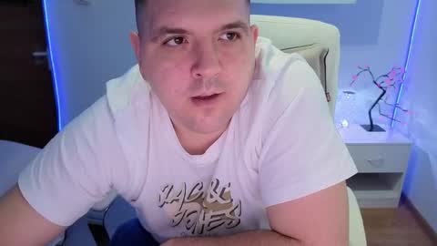 Snapshot of basystem8 chatting on 01.16.26 BASY online show from 01.16.26