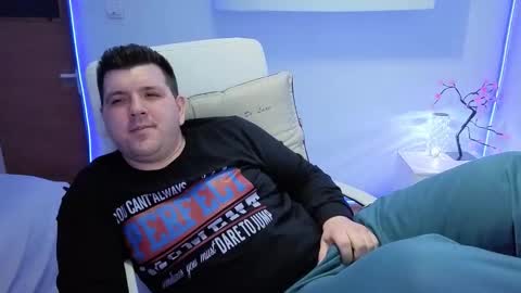 Snapshot of basystem8 chatting on 02.01.26 BASY online show from 02.01.26