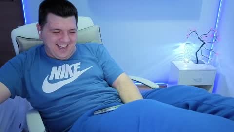 Snapshot of basystem8 chatting on 04.02.26 BASY online show from 04.02.26