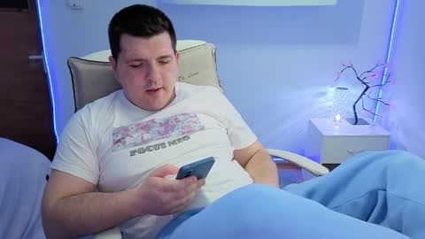 Snapshot of basystem8 chatting on 04.04.26 BASY online show from 04.04.26