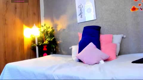 Snapshot of battista_turner chatting on 09.09.25 battista online show from 09.09.25