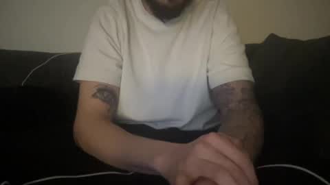 Snapshot of battleyann13 chatting on 02.25.25 battleyann13 online show from 02.25.25