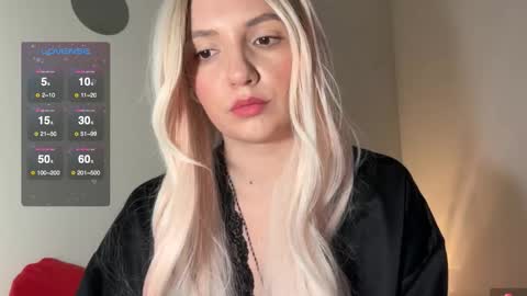 Snapshot of bb_cute1 chatting on 01.07.26 Kris online show from 01.07.26