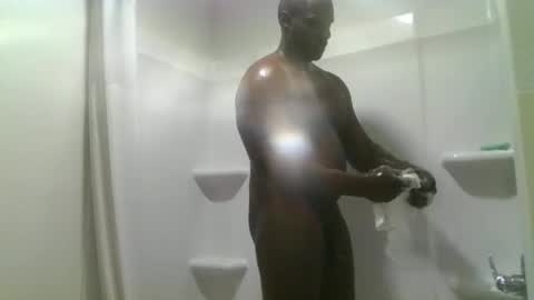 Papi Chulo online show from 01.30.25