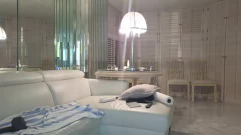 305BBC online show from 10.13.25