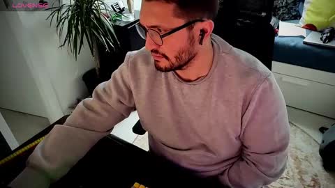 CallMeDaddy online show from 12.11.24