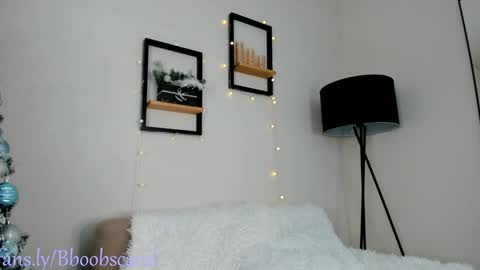 Snapshot of bboobscarol_ chatting on 12.20.24 ROZY online show from 12.20.24