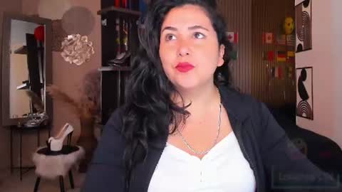 Snapshot of bbwluxurymuse chatting on 06.30.26 bbwluxurymuse online show from 06.30.26