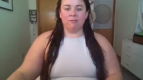 Snapshot of bbwsophiecooks chatting on 01.17.25 Sophie BBW online show from 01.17.25