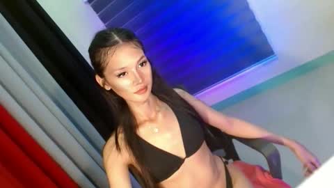 Snapshot of bby_zemira chatting on 05.05.26 URE BBY ZEMIRA online show from 05.05.26
