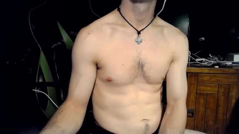 bchillin28 online show from 02.11.26