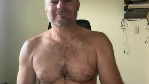 Snapshot of bcjonny chatting on 11.29.25 BCJonny online show from 11.29.25