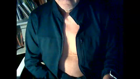 Snapshot of bcn1959 chatting on 12.17.25 bcn1959 online show from 12.17.25