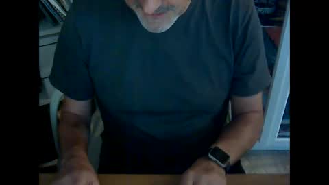 Snapshot of bcn1959 chatting on 12.20.25 bcn1959 online show from 12.20.25