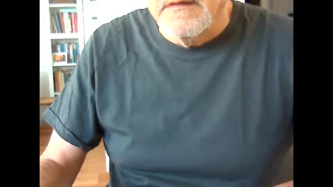 Snapshot of bcn1959 chatting on 04.22.26 bcn1959 online show from 04.22.26