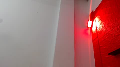 Snapshot of bdsmforever18 chatting on 06.11.26 rever online show from 06.11.26