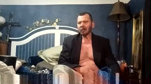 Snapshot of beaatoffbob chatting on 12.03.25 beaatoffbob online show from 12.03.25