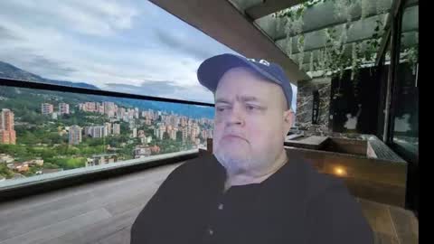 Dookie online show from 10.04.25