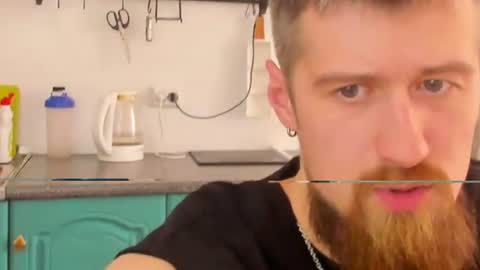 Snapshot of bearded_legend chatting on 06.12.26 Zeus online show from 06.12.26