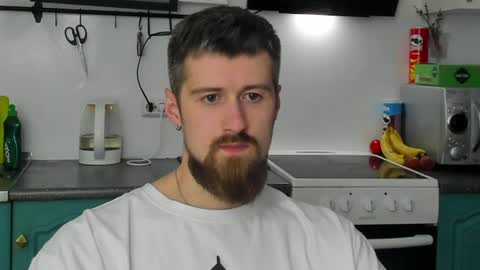 Snapshot of bearded_legend chatting on 06.14.26 Zeus online show from 06.14.26