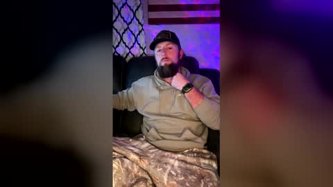 beardedstud4u online show from 01.06.26