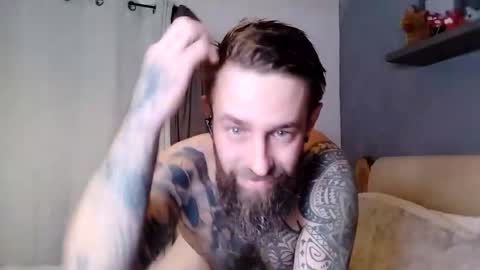 beardedtattedguy online show from 11.04.25