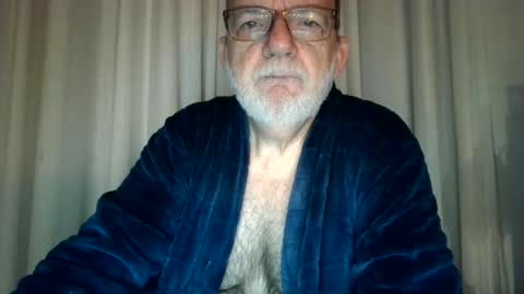 Snapshot of beardman916444 chatting on 11.21.25 Beardman online show from 11.21.25