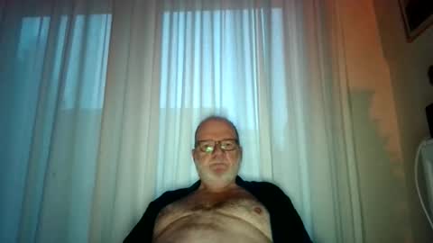 Snapshot of beardman916444 chatting on 03.08.26 Beardman online show from 03.08.26