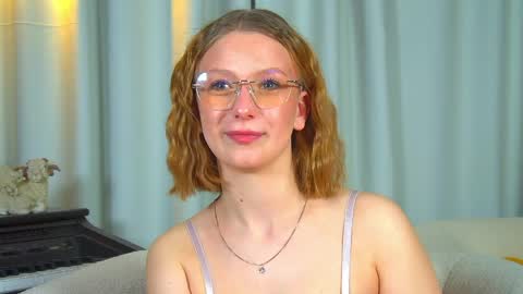 Beatrice online show from 04.08.26